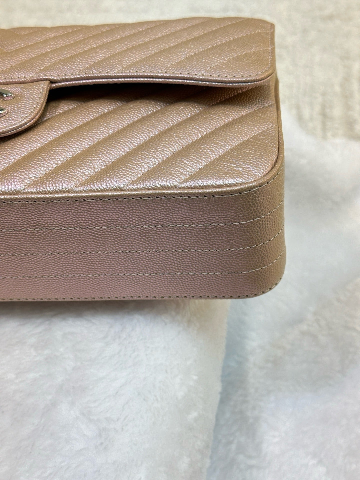 Chanel Medium Classic Chevron Caviar Double Flap 17B Rose Gold SHW