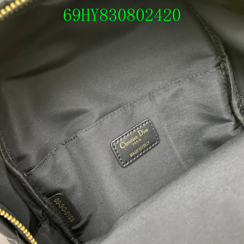 Christian Dior Luxury - The Tote   745