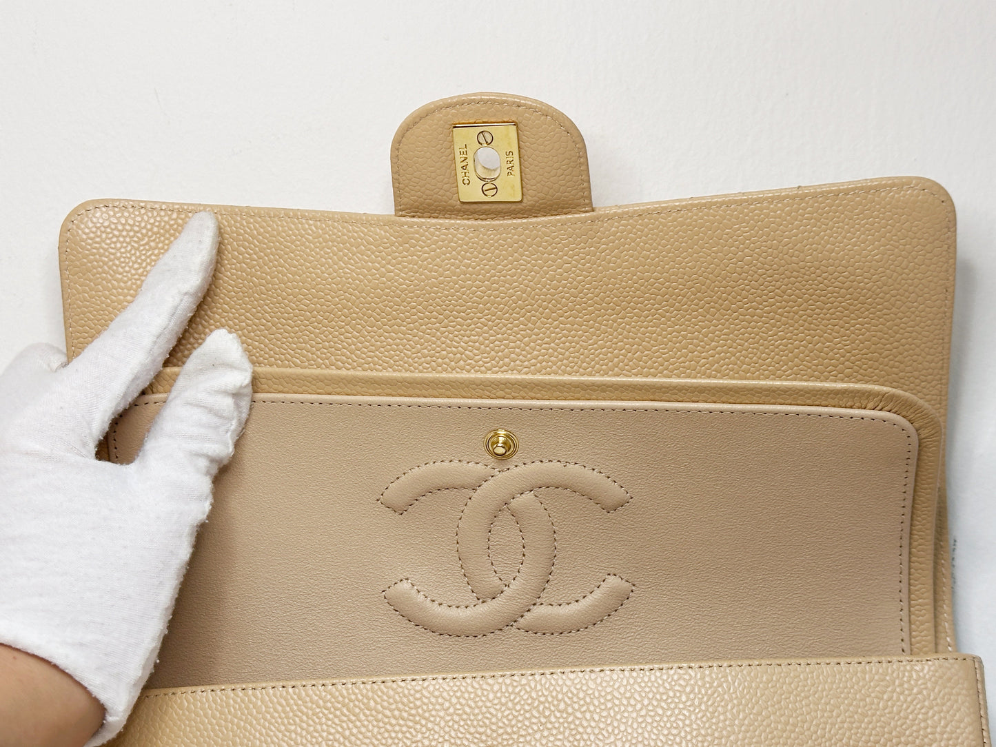 Chanel Medium Caviar Classic Double Flap Bag Beige 2552 holo card