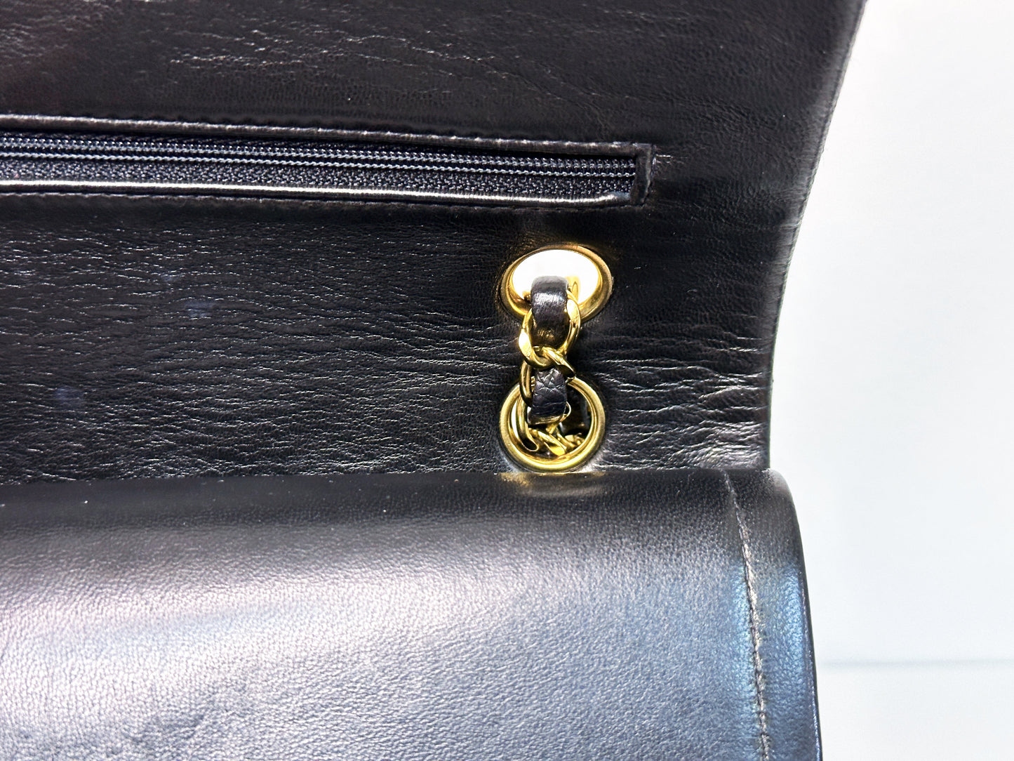 Chanel Vintage Black Quilted Lambskin Medium Classic Double Flap Bag 2843 holo card
