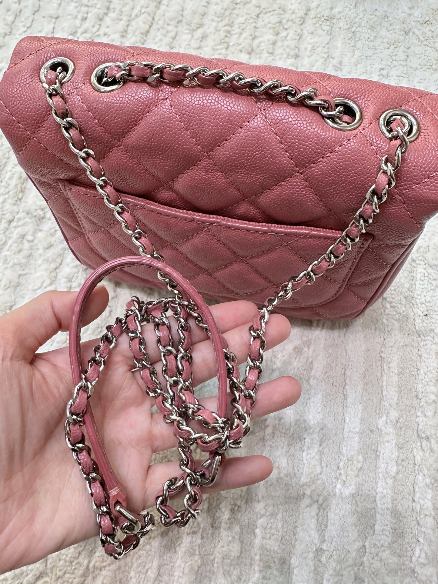 CHANEL Caviar Quilted Small Urban Companion Flap Pink