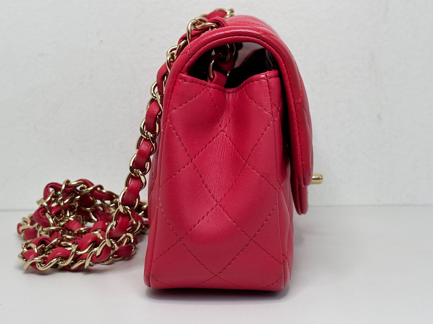 CHANEL Lambskin Quilted Mini Rectangular Flap Red 2491 holo card