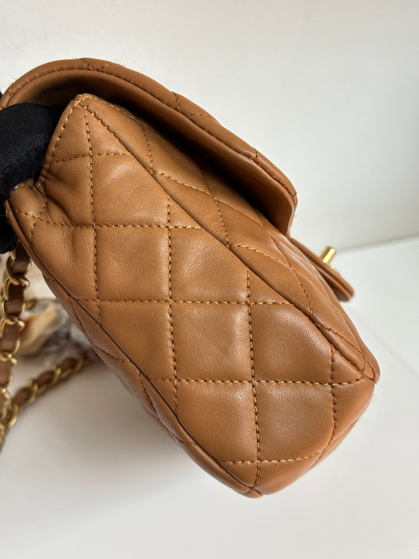 Chanel Lambskin Valentine Charms Small Flap Beige 1427 holo card