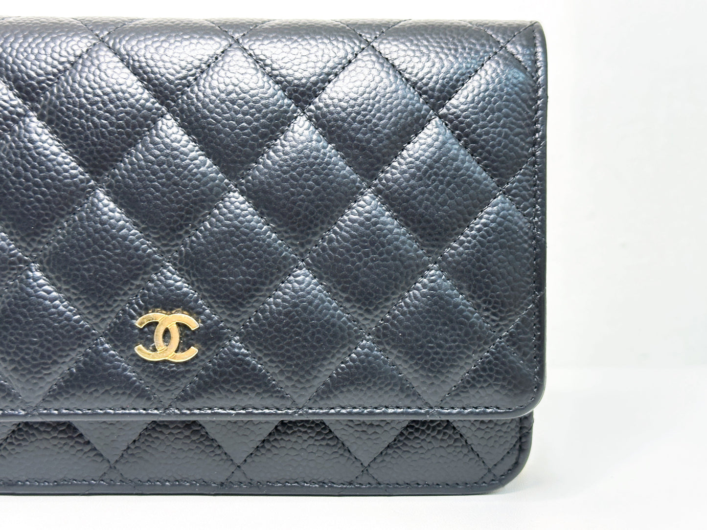 Chanel Classic Wallet on Chain Caviar Black GHW 2859 Holo card