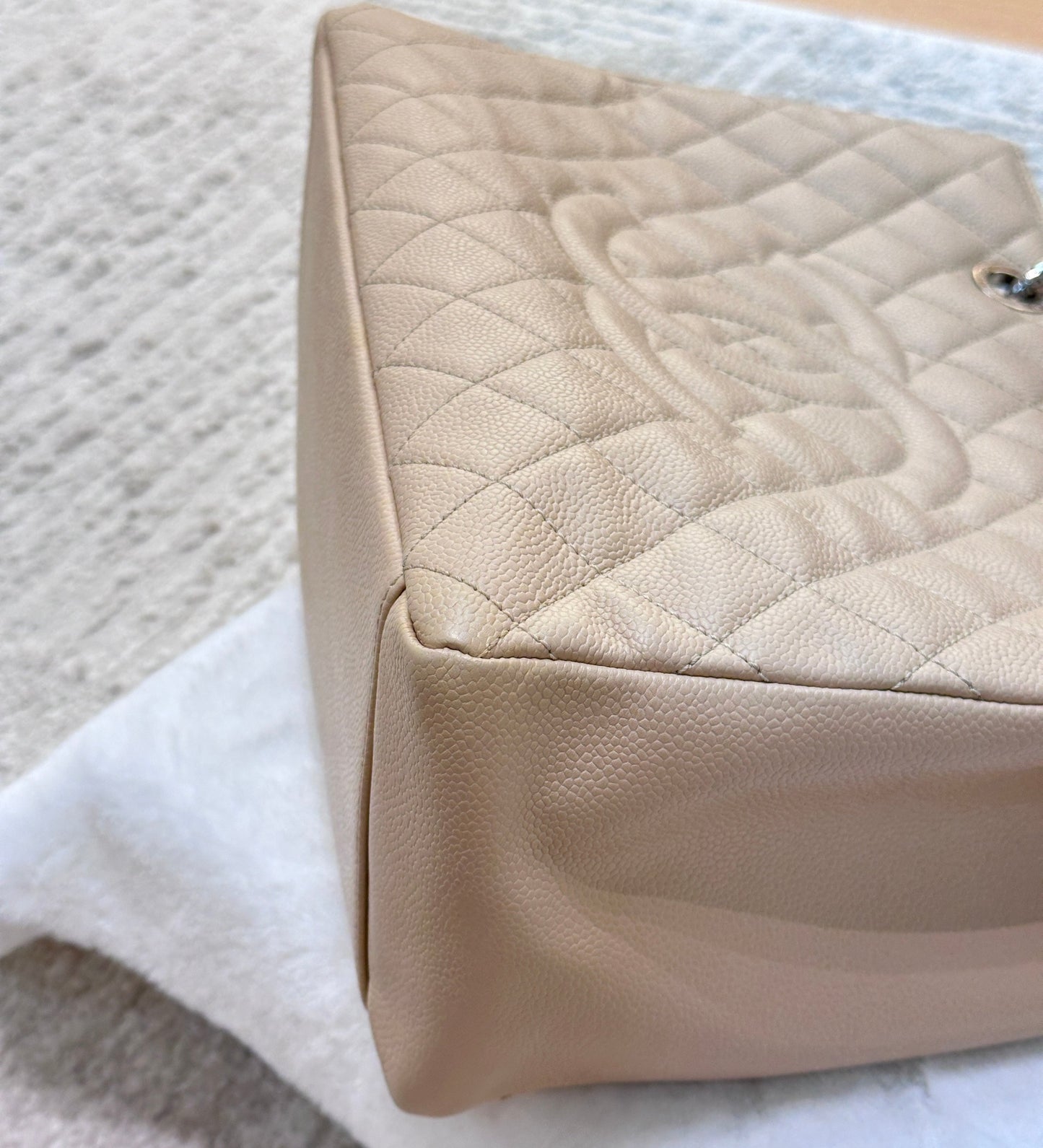 Chanel GST Beige Caviar Shw Bag