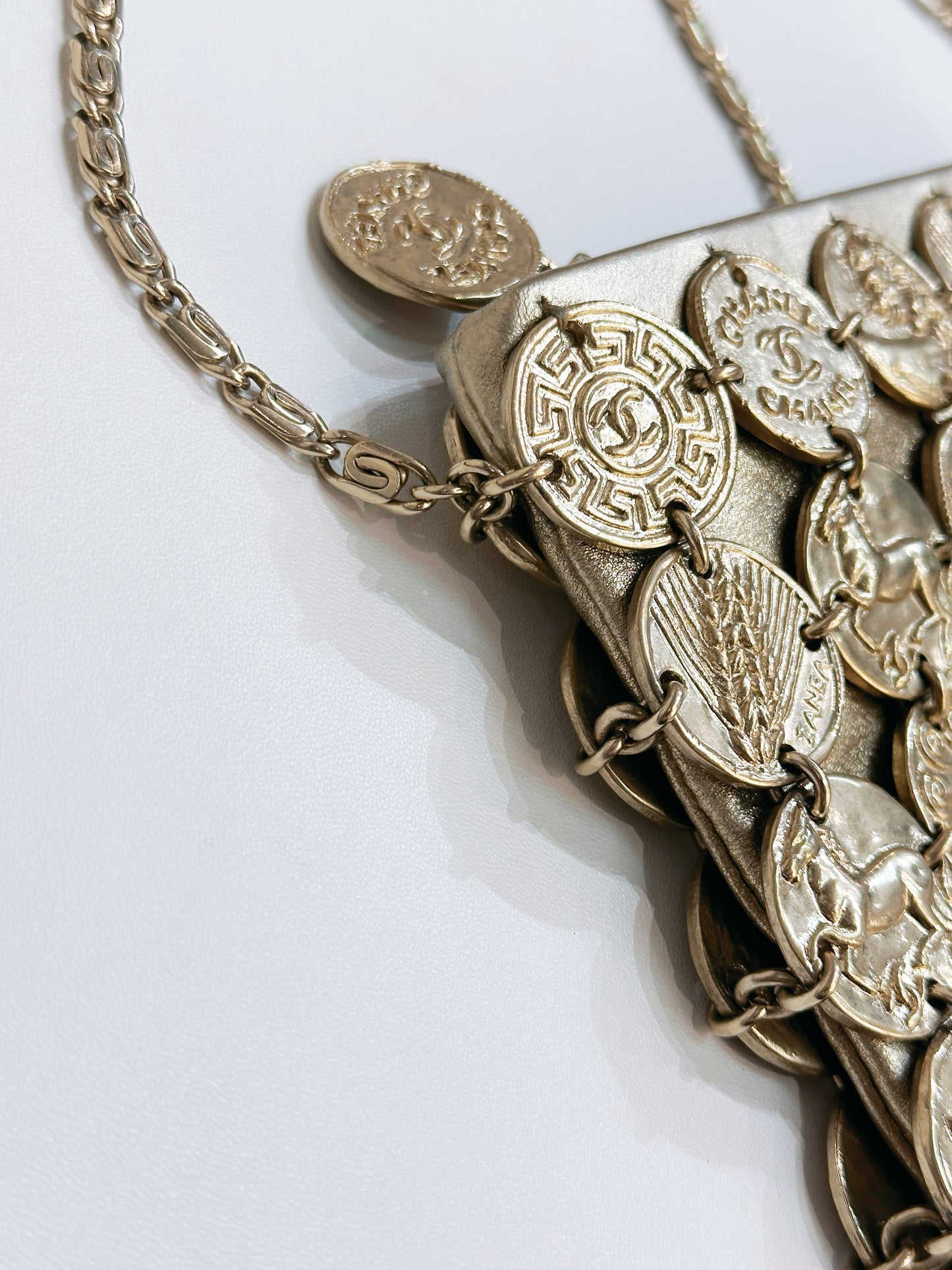 Chanel 18C Gold Medal Evening in Greece Bag Style 2488 holo card