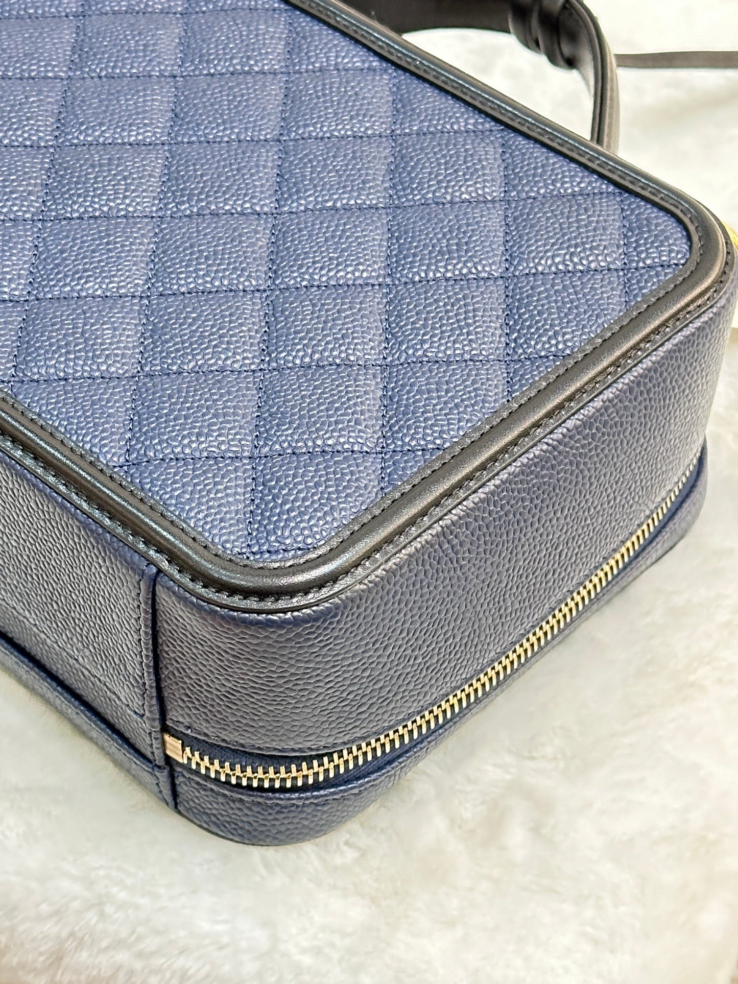 Chanel Filigree Vanity Case Quilted Caviar Medium Blue