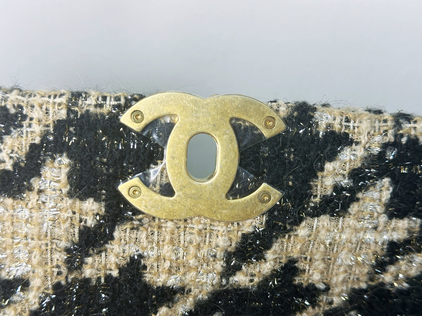 CHANEL 19K HOUNDSTOOTH TWEED 19 Small BEIGE/BLACK 2877 holo card
