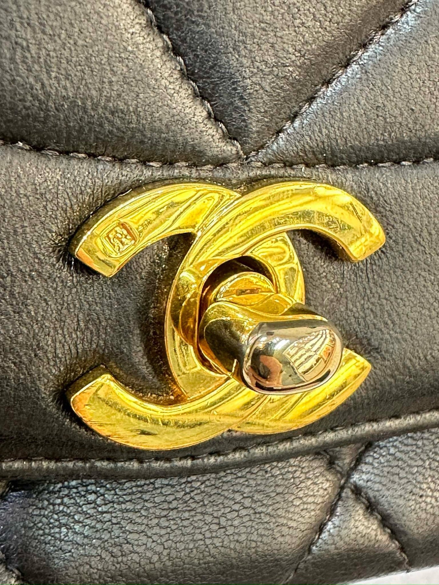 Chanel Small Vintage Diana Lambskin Should Flap Bag Black GHW 2 Holo