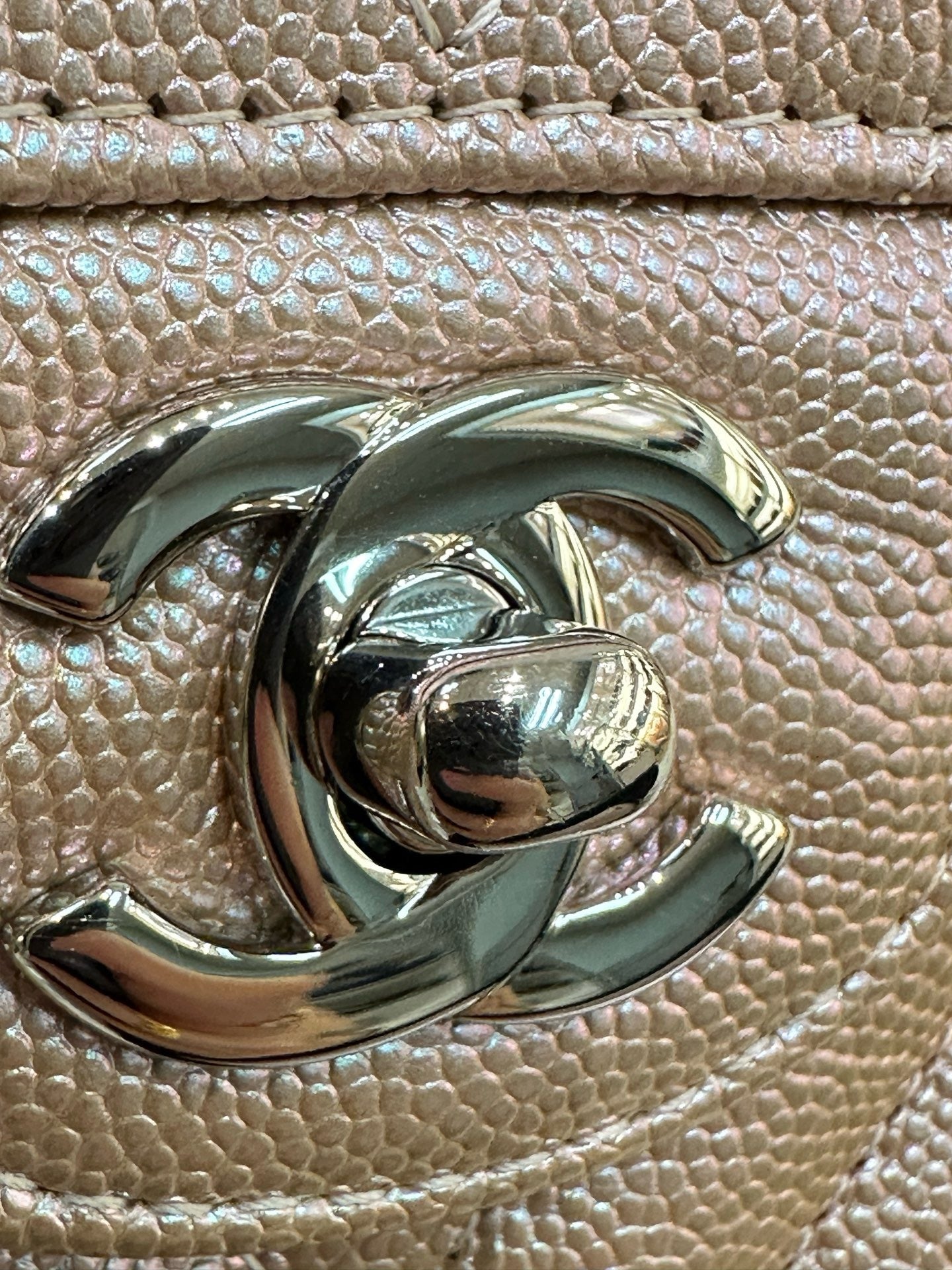 Chanel Medium Classic Chevron Caviar Double Flap 17B Rose Gold SHW