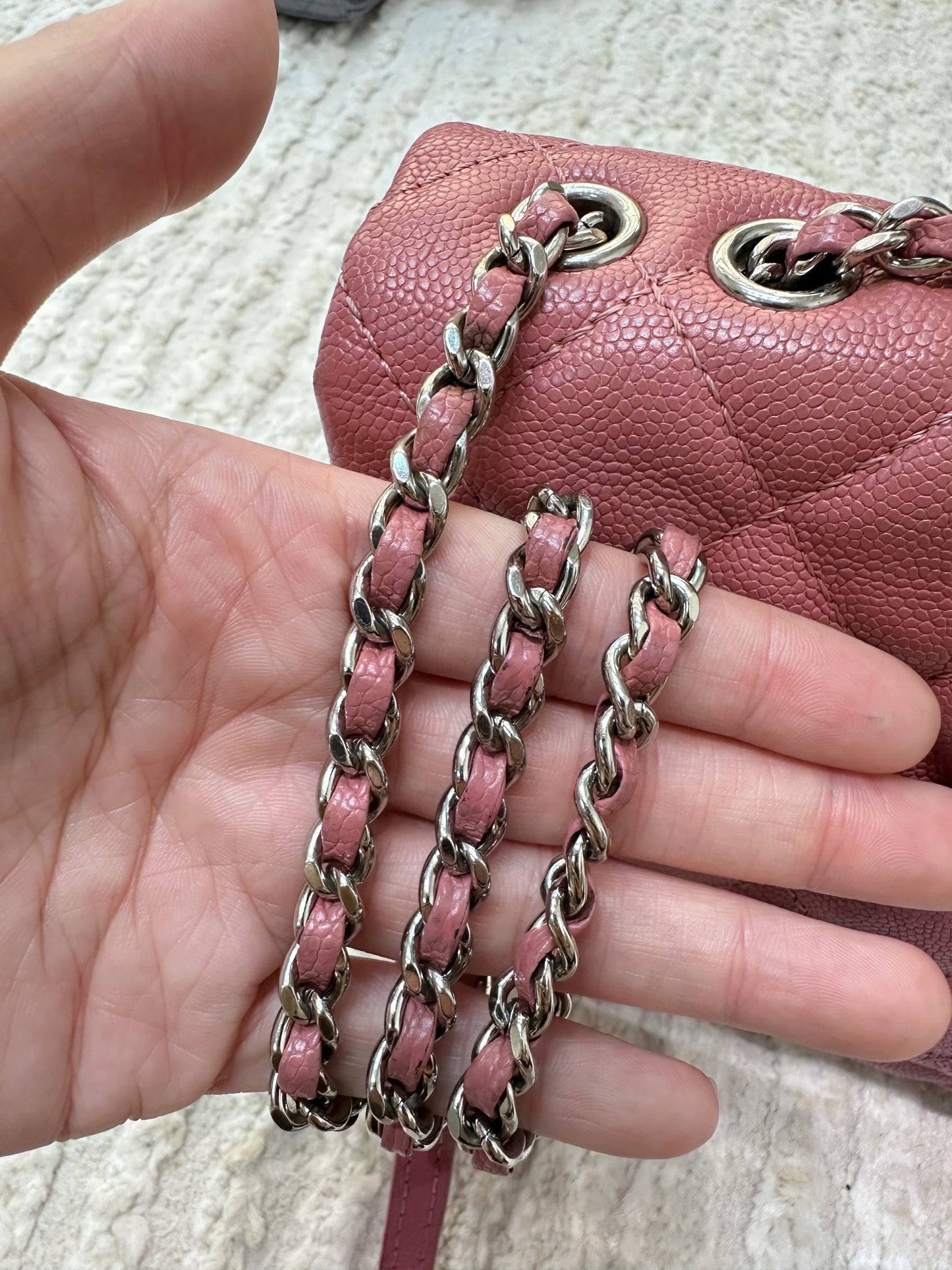 CHANEL Caviar Quilted Small Urban Companion Flap Pink