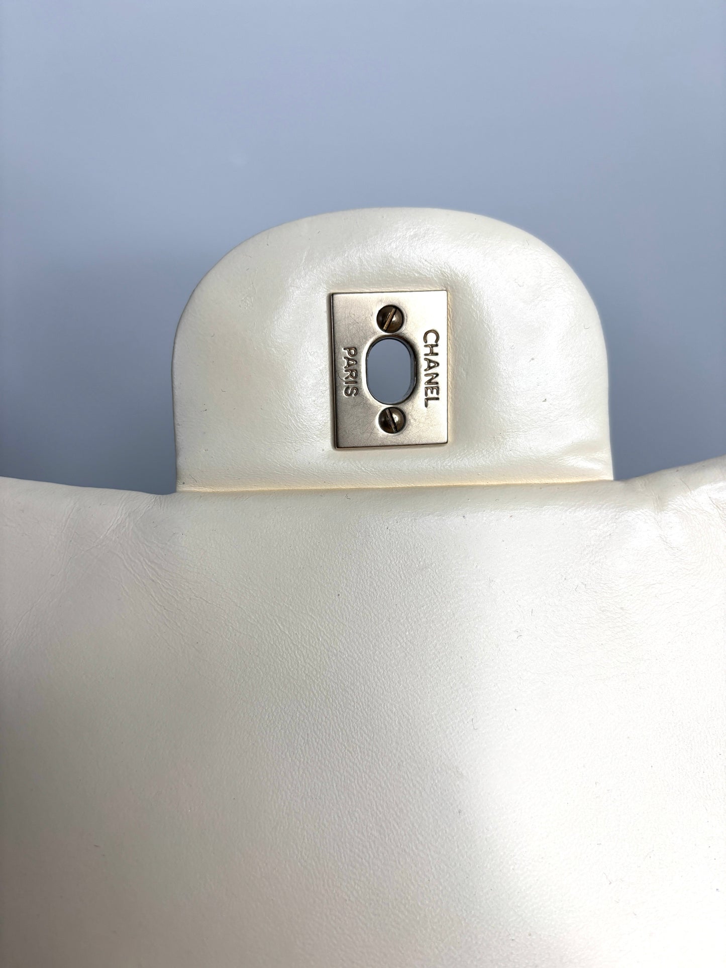 Chanel Classic Maxi Cream Calfskin Shoulder Flap Bag - Preloved