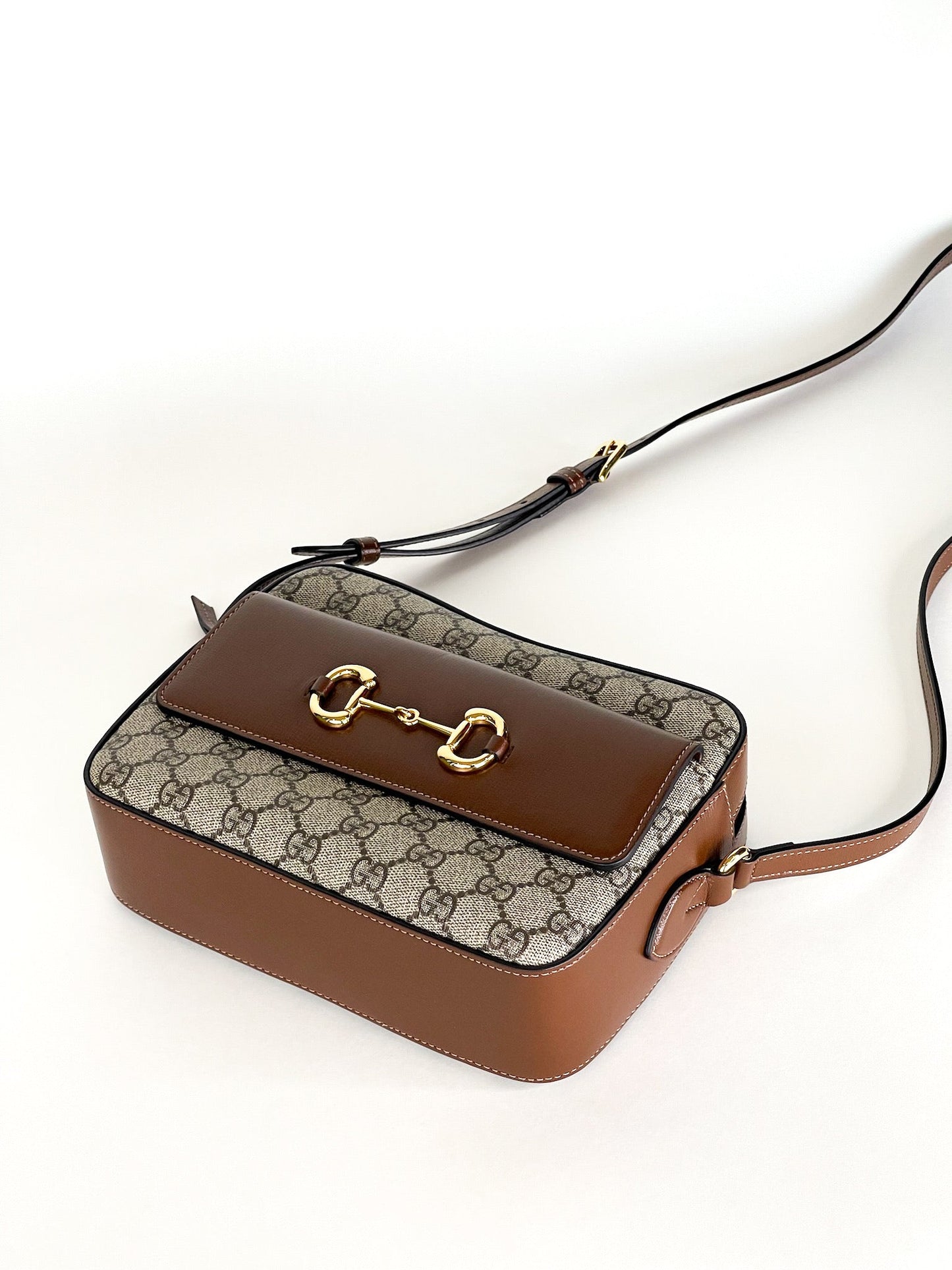 Gucci  Small Horsebit Beige/Brown GG Supreme Canvas and Leather Shoulder Bag