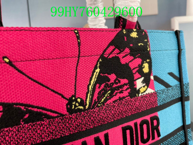 Christian Dior Luxury Bag - The Tote   303