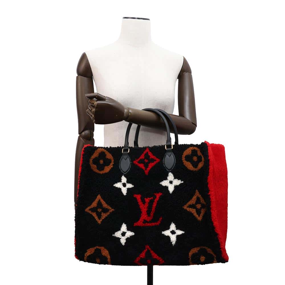 LOUIS VUITTON Onthego Noir/RedM55421 Monogram / Teddy Size GM