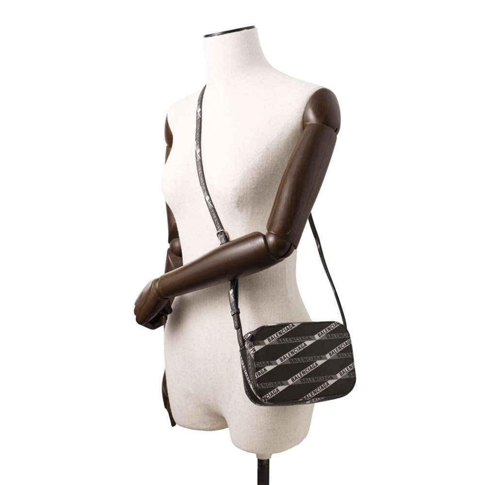 BALENCIAGA everyday camera bag Black/Gray552372 Leather Size XS