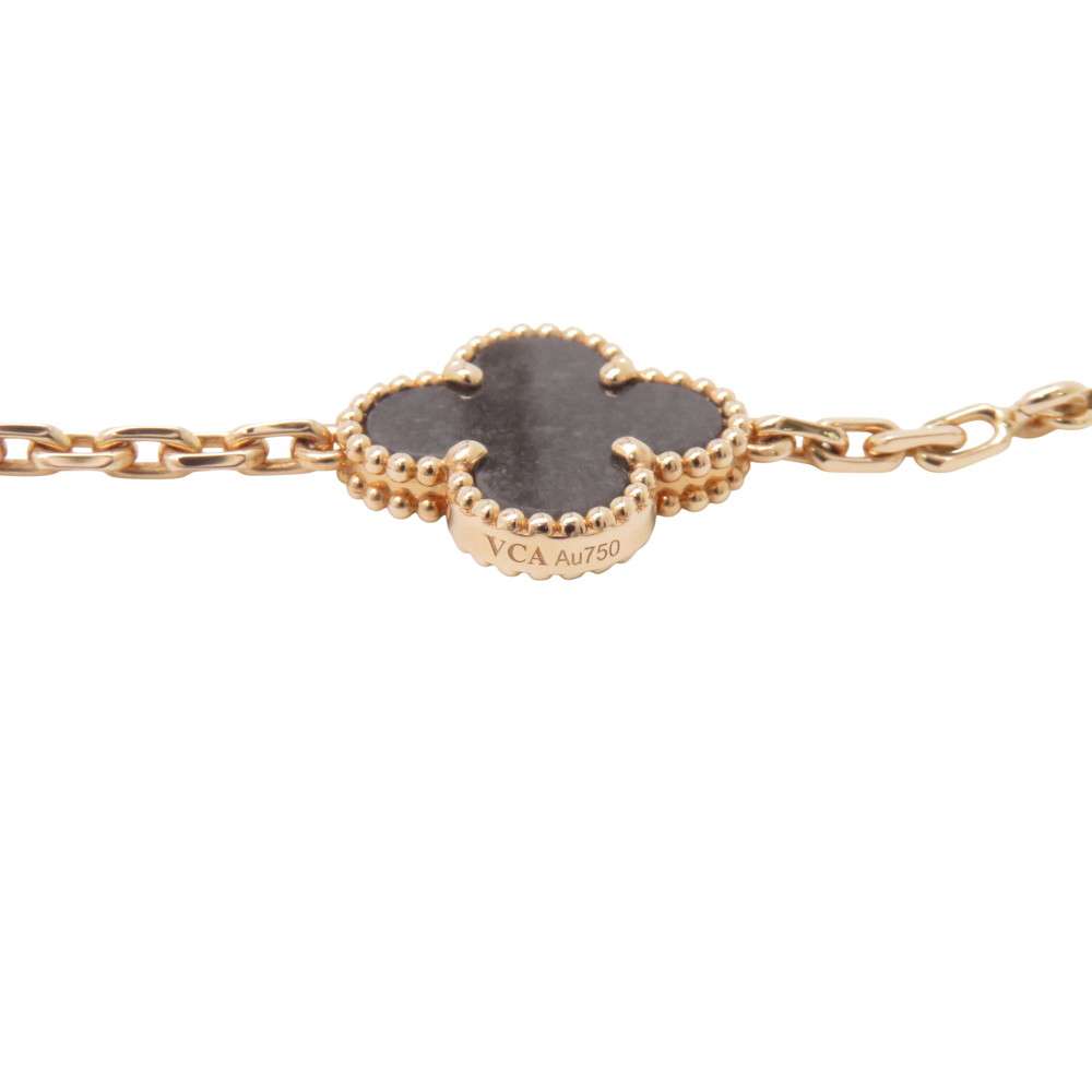 Van Cleef & Arpels Vintage Alhambra Necklace 20 motifs 2023 Holiday CollectionVCARP7S700 18K Pink Gold