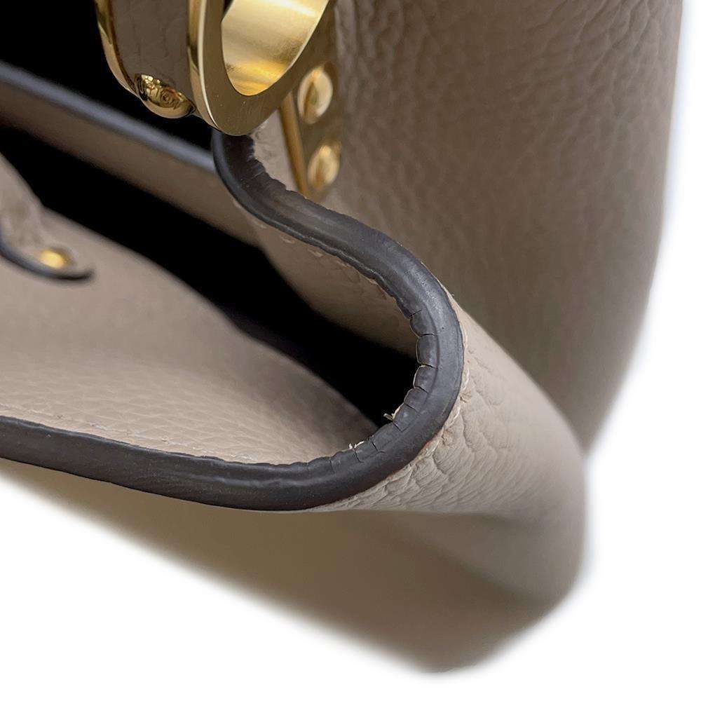 LOUIS VUITTON Capucines GaletM42253 Taurillon Leather Size MM