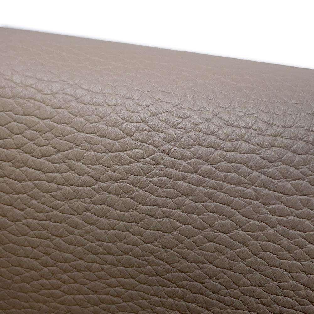 LOUIS VUITTON Capucines GaletM42253 Taurillon Leather Size MM
