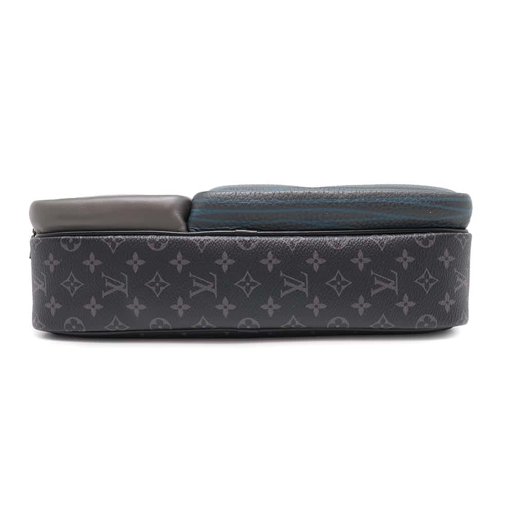 LOUIS VUITTON Messenger multi-pocket NoirM45457 Monogram Eclipse Leather