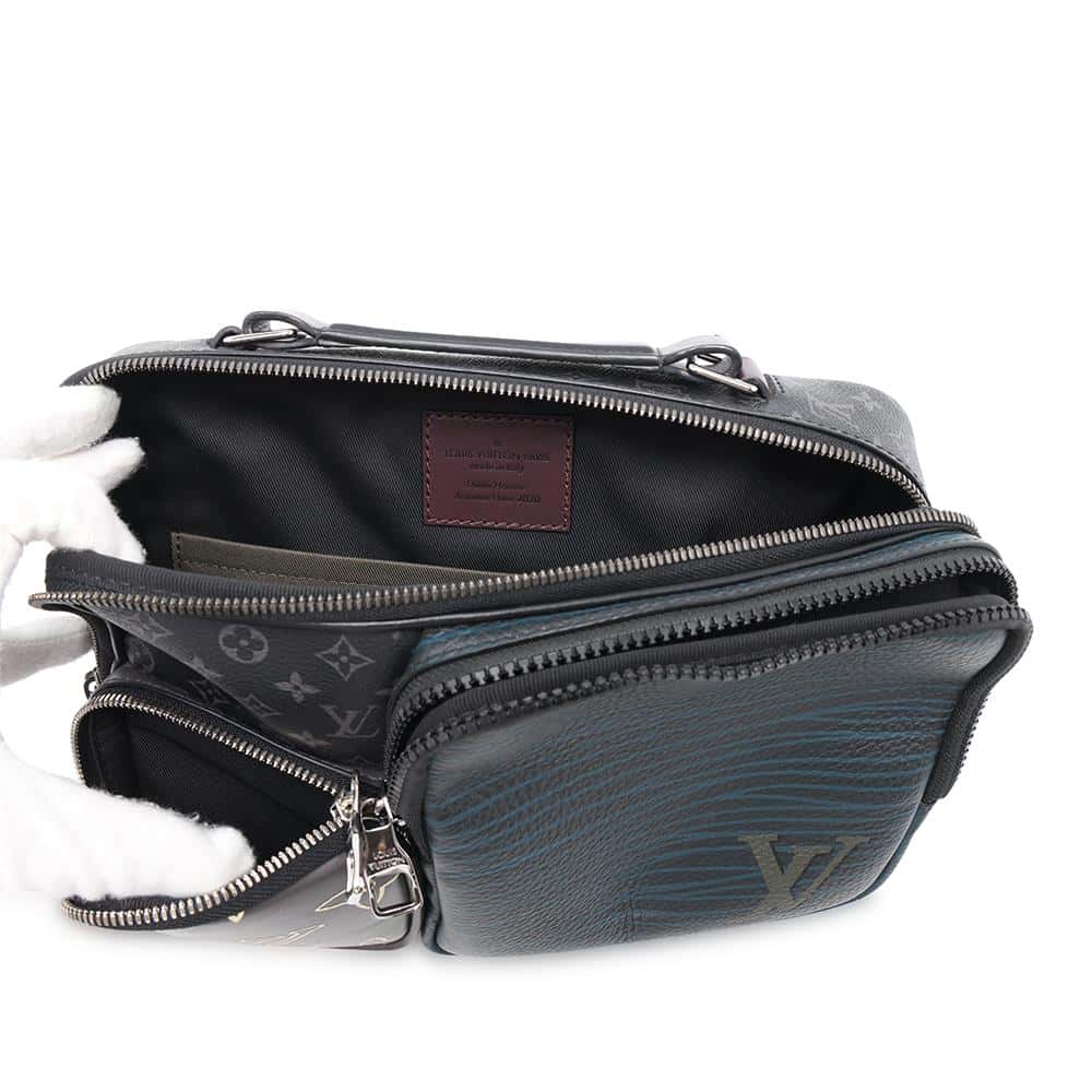 LOUIS VUITTON Messenger multi-pocket NoirM45457 Monogram Eclipse Leather