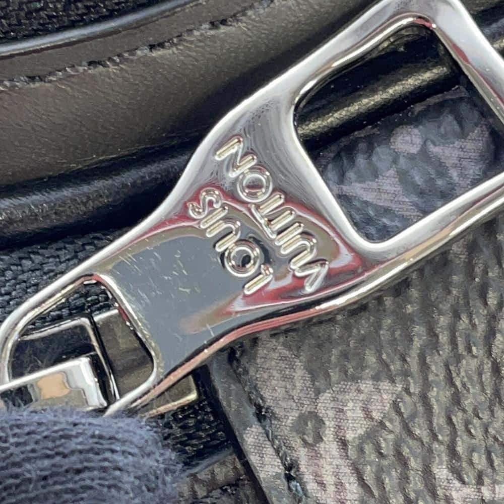 LOUIS VUITTON Messenger multi-pocket NoirM45457 Monogram Eclipse Leather