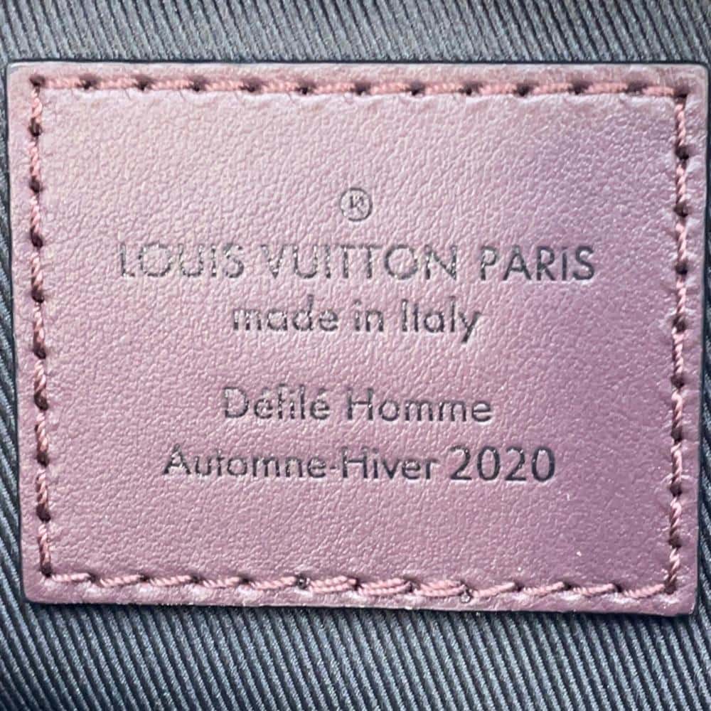LOUIS VUITTON Messenger multi-pocket NoirM45457 Monogram Eclipse Leather