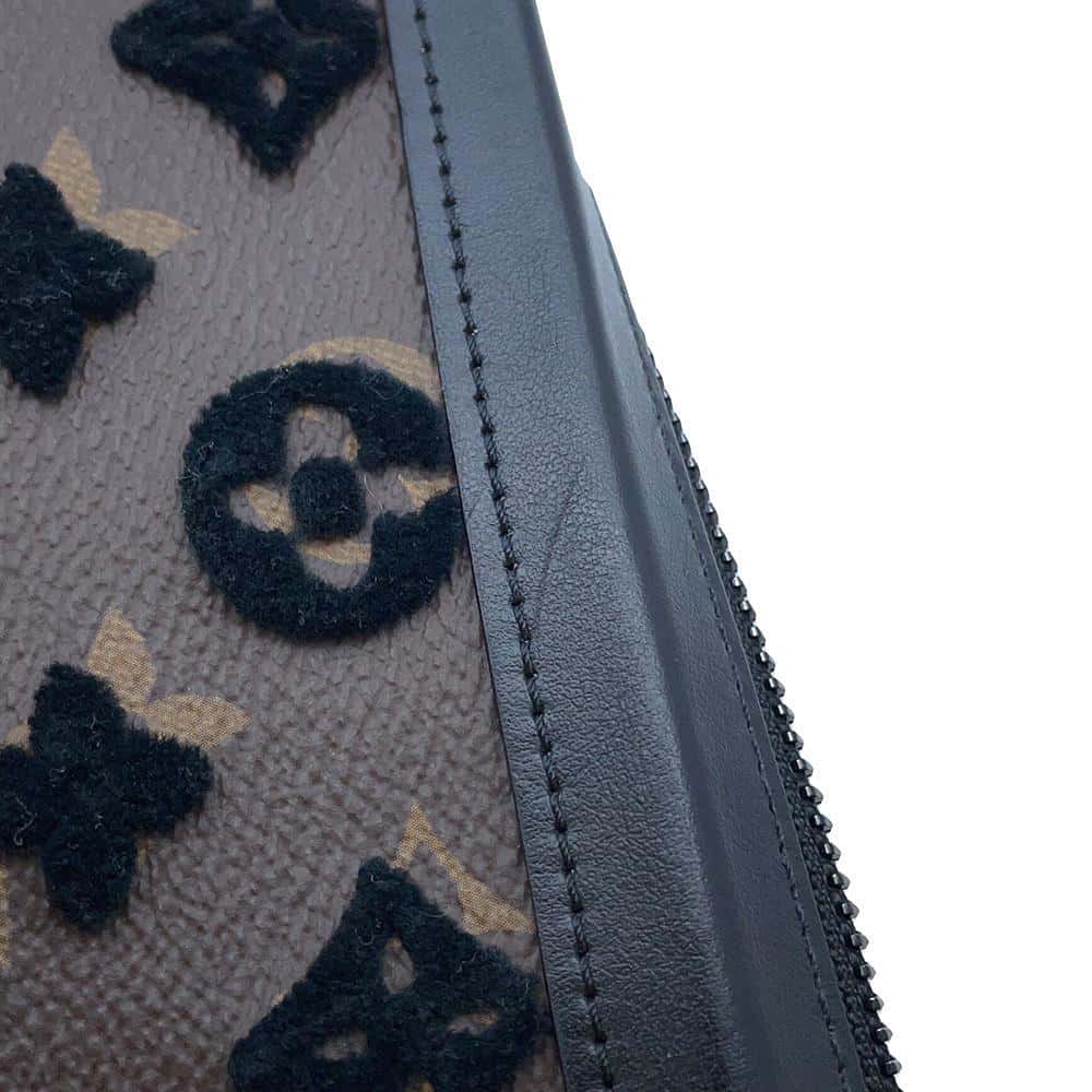 LOUIS VUITTON Soft Trunk・Clutch NoirM45061 Monogram / Toughtage