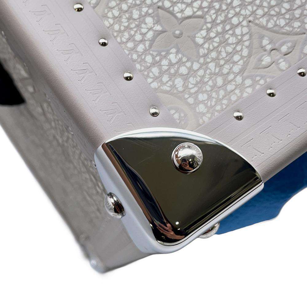LOUIS VUITTON ToolBox bouldering Chalk White/MulticolorM20594 TaurillonMonogramLeather