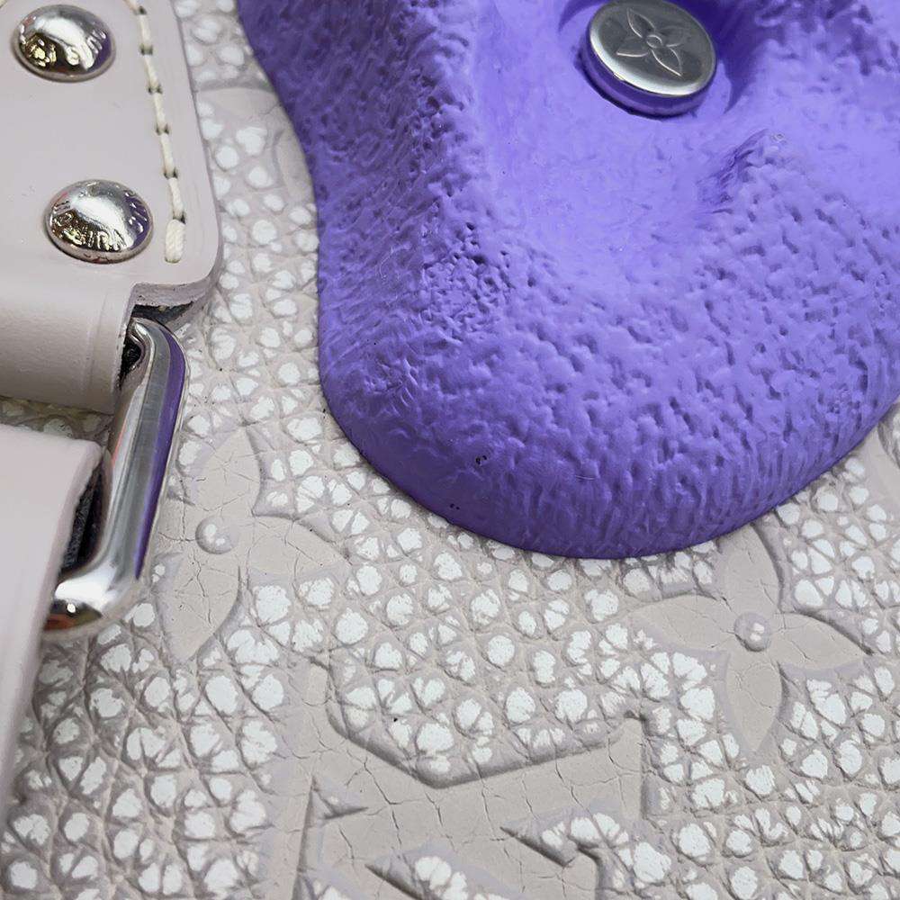 LOUIS VUITTON ToolBox bouldering Chalk White/MulticolorM20594 TaurillonMonogramLeather