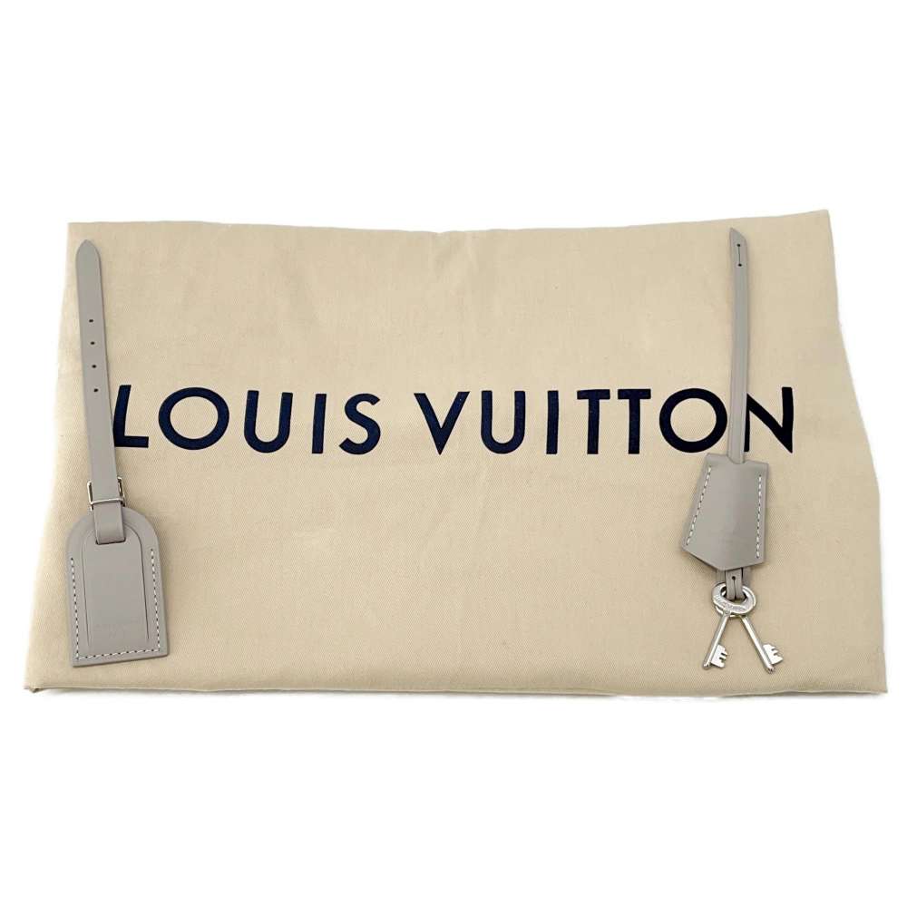 LOUIS VUITTON ToolBox bouldering Chalk White/MulticolorM20594 TaurillonMonogramLeather