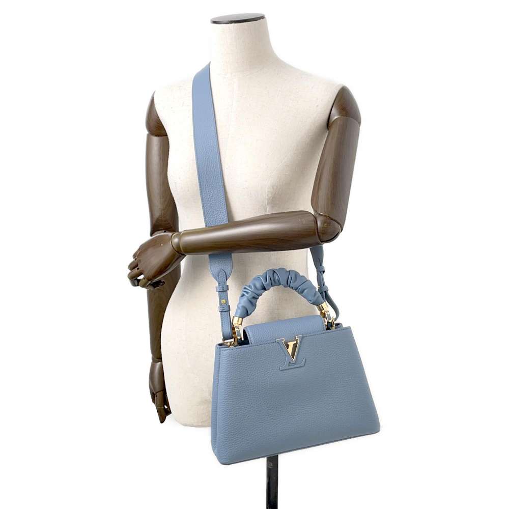 LOUIS VUITTON Capucines Dusk BlueM58726 Taurillon Leather Size BB
