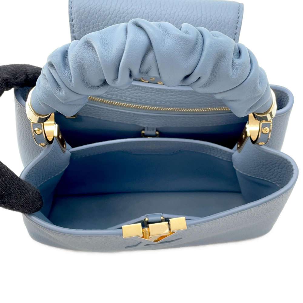 LOUIS VUITTON Capucines Dusk BlueM58726 Taurillon Leather Size BB