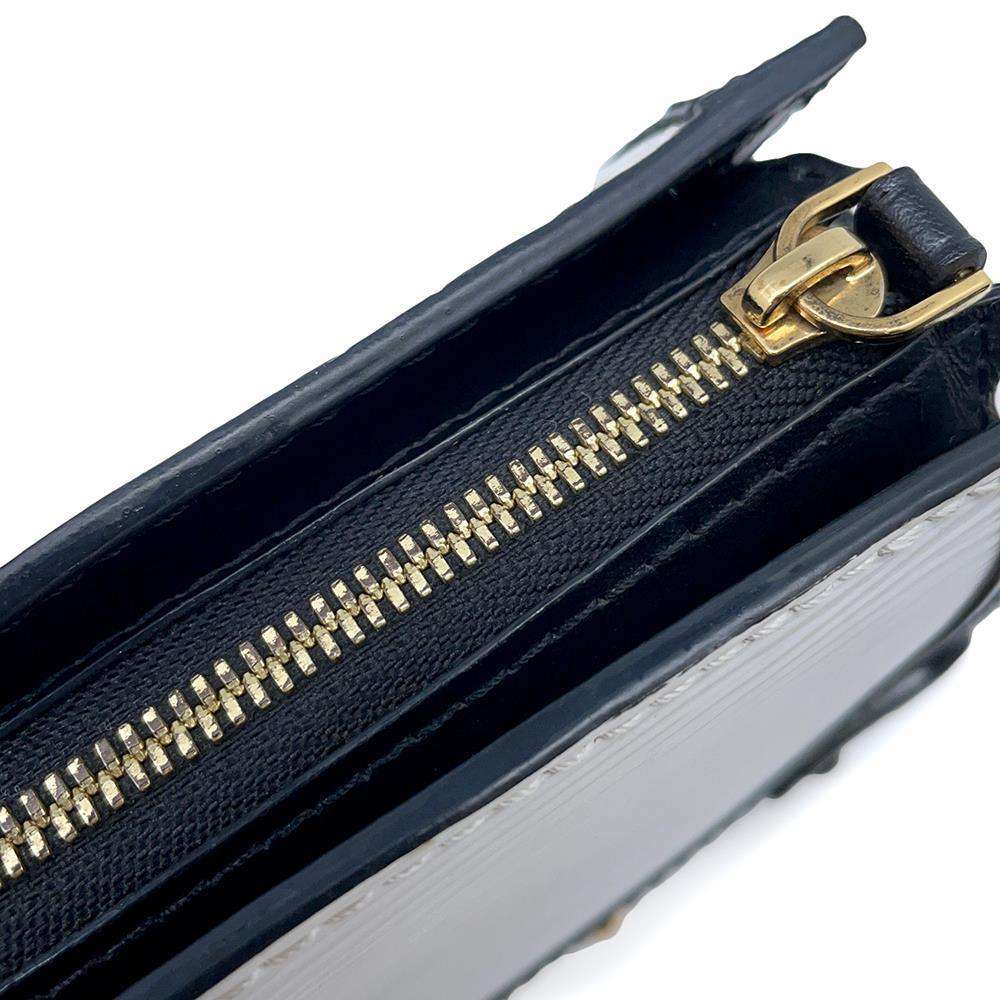 LOUIS VUITTON Trunk Clutch White/NoirM52151 Epi Leather