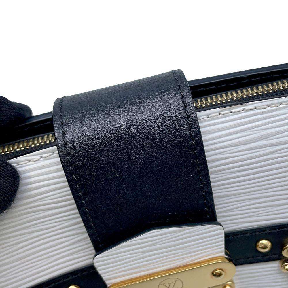 LOUIS VUITTON Trunk Clutch White/NoirM52151 Epi Leather