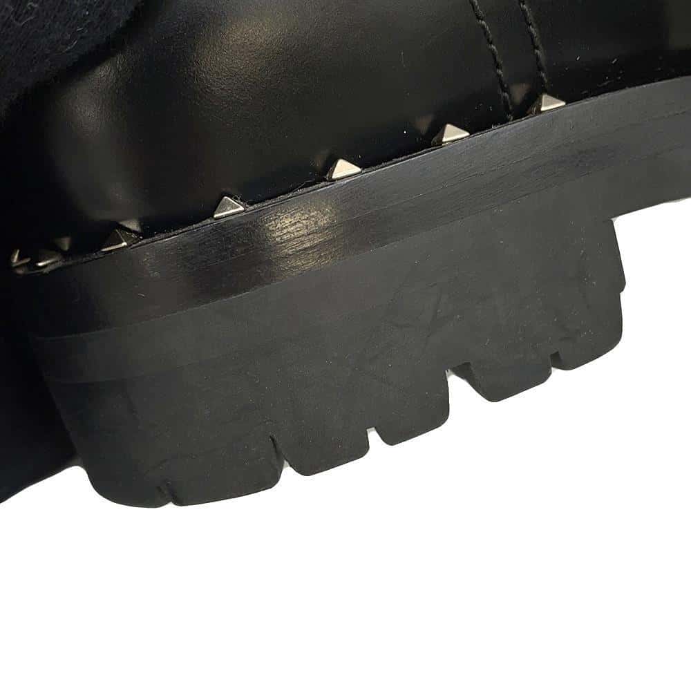Valentino Garavani Rock Studded Boots Black Leather Size 35