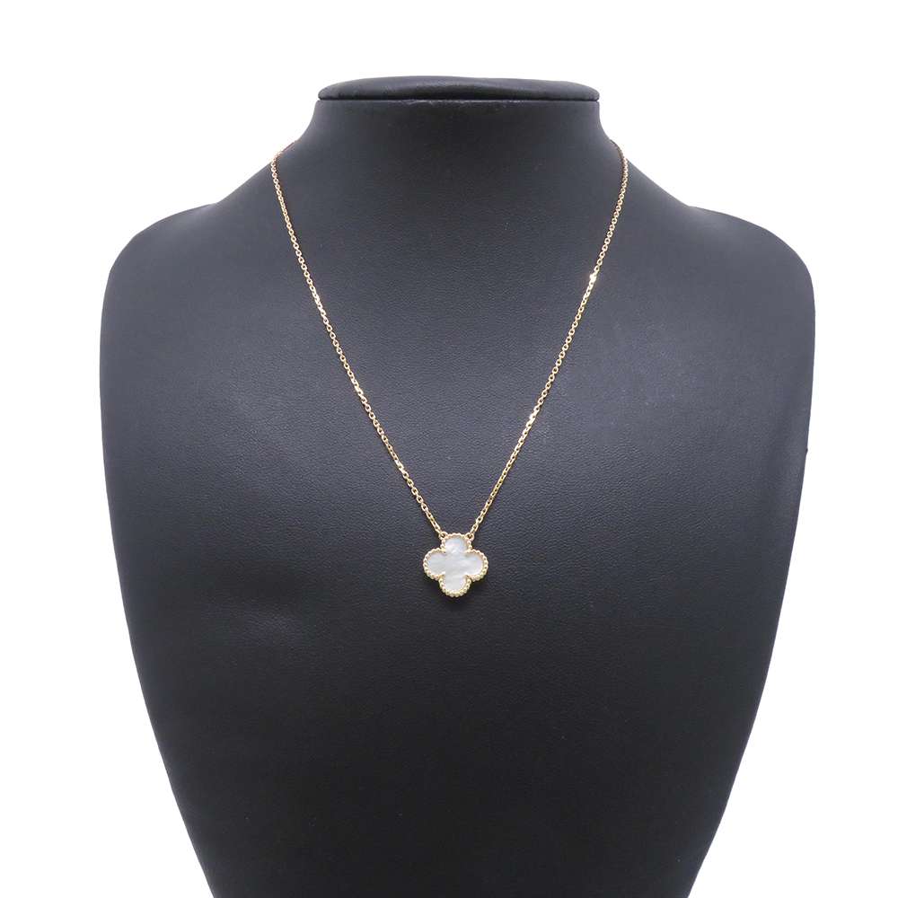 Van Cleef & Arpels Vintage Alhambra PendantVCARA45900 18K Yellow Gold