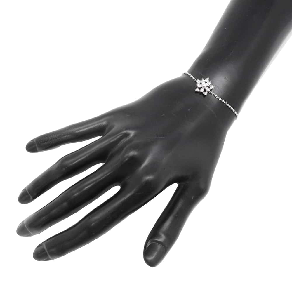 Van Cleef & Arpels Lotus Bracelet Mini ModelVCARP1AB00 18K White Gold