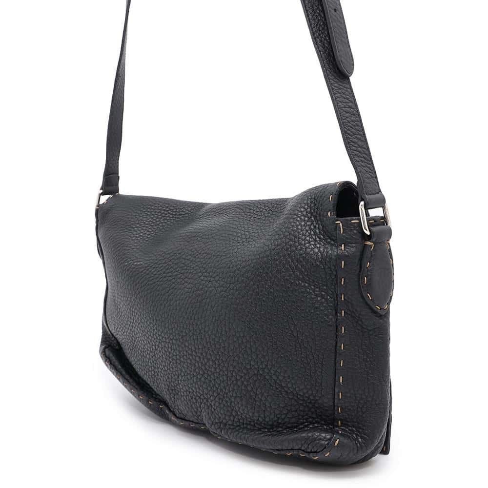 FENDI Selleria Messenger Bag Black8BT116 Leather