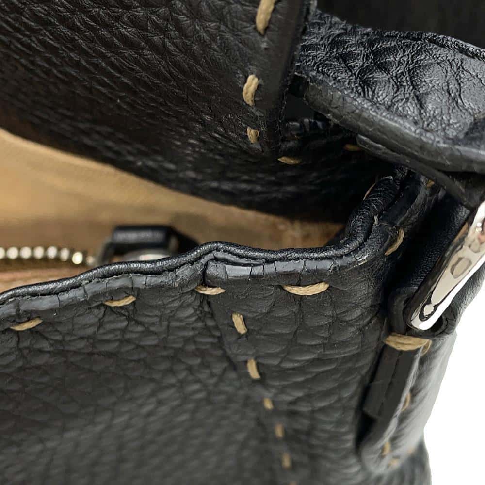 FENDI Selleria Messenger Bag Black8BT116 Leather
