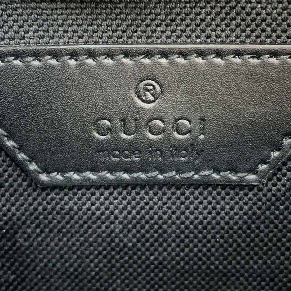 GUCCI GG Supreme Crossbody Bag in Bee Print Black675181 PVC