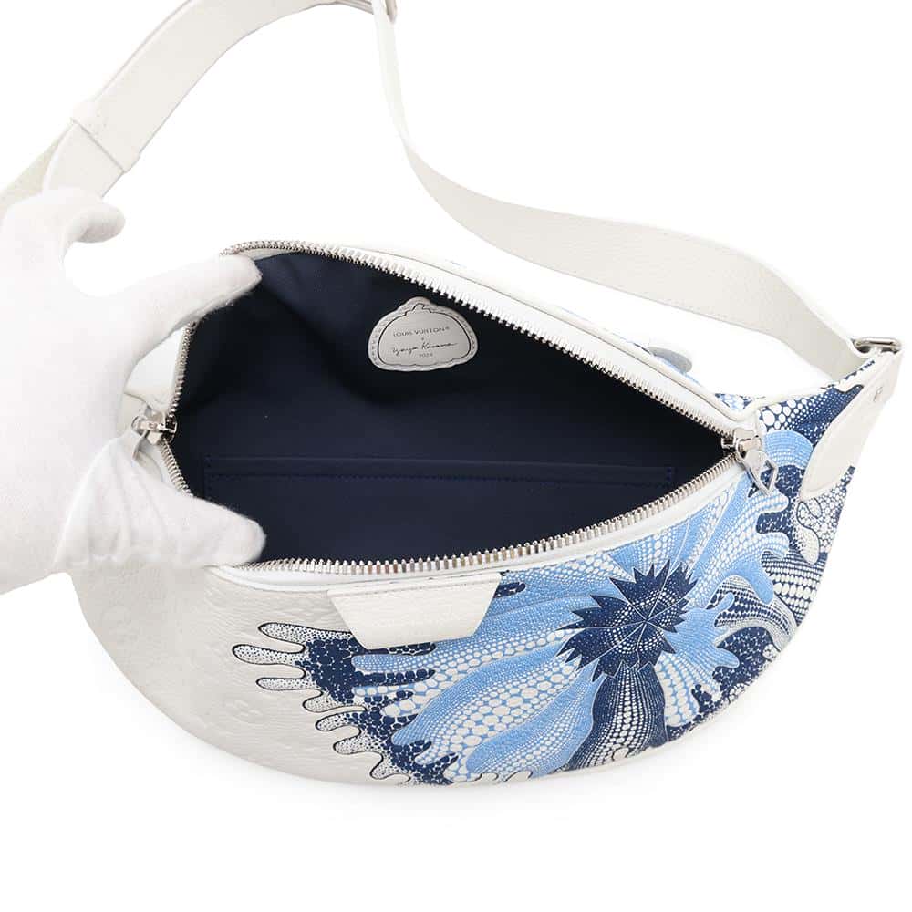 LOUIS VUITTON LVxYK Maxi Bumbag Yayoi Kusama BlancM21680 Taurillon Leather
