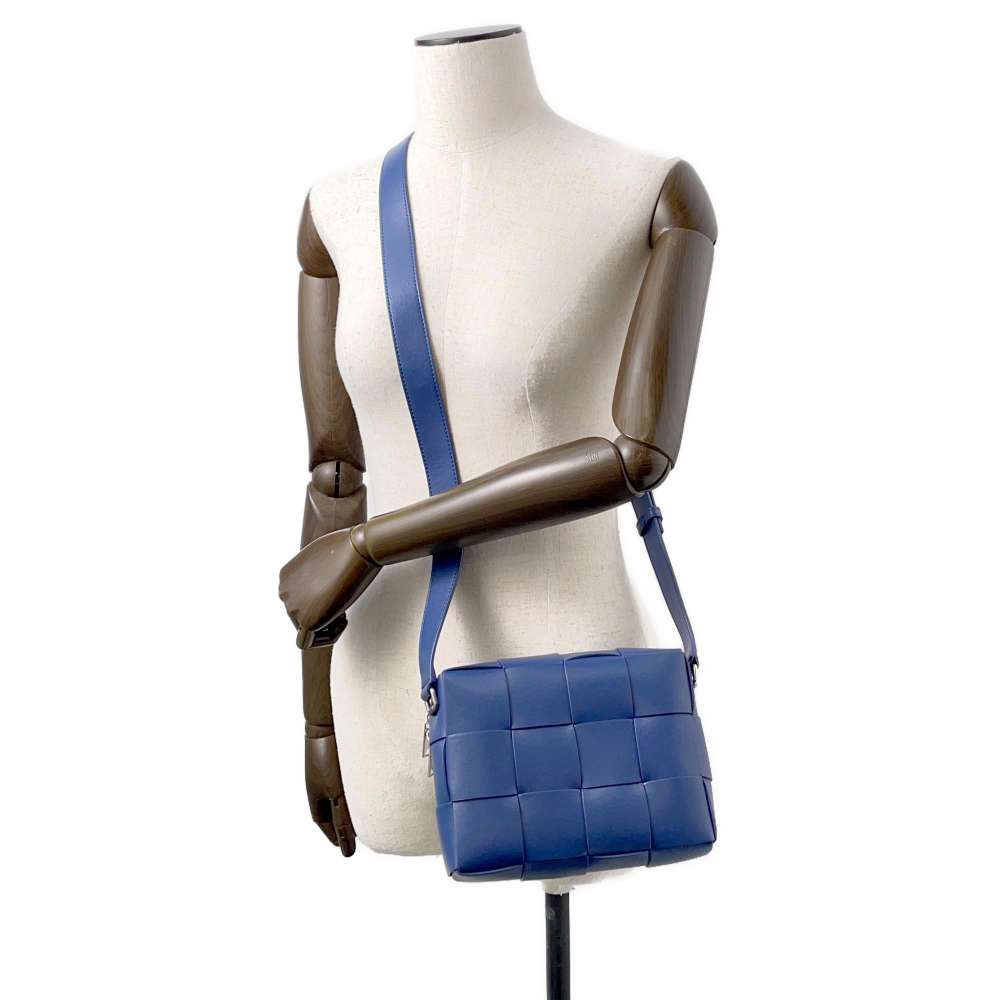 Bottega Veneta INTRECCIATO Cassette Shoulder Bag Blue Leather