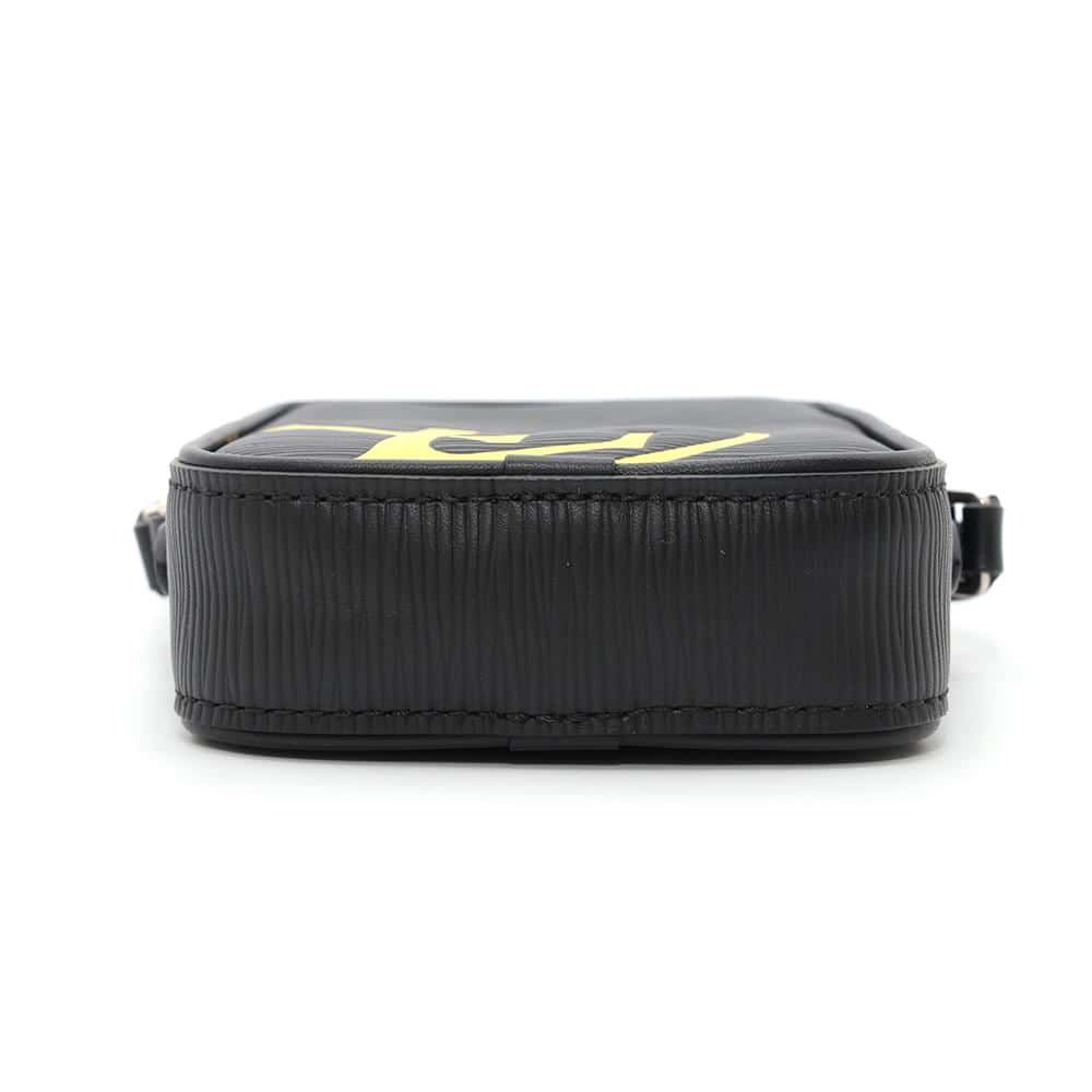 LOUIS VUITTON Danube LV Circle NoirM55120 Epi Leather Size PM