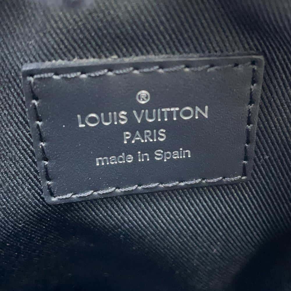 LOUIS VUITTON Danube LV Circle NoirM55120 Epi Leather Size PM