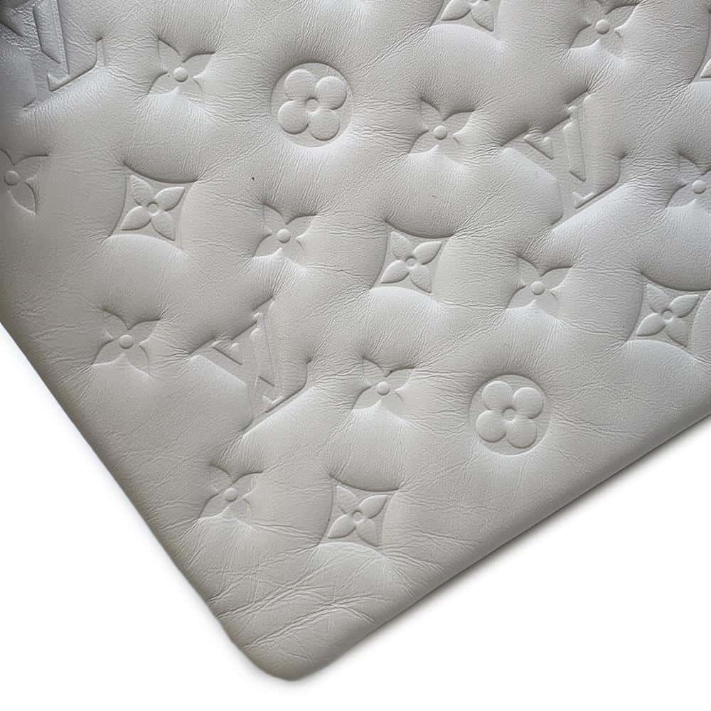 LOUIS VUITTON LV × YK Coussin WhiteM21619 Lambskin Size PM