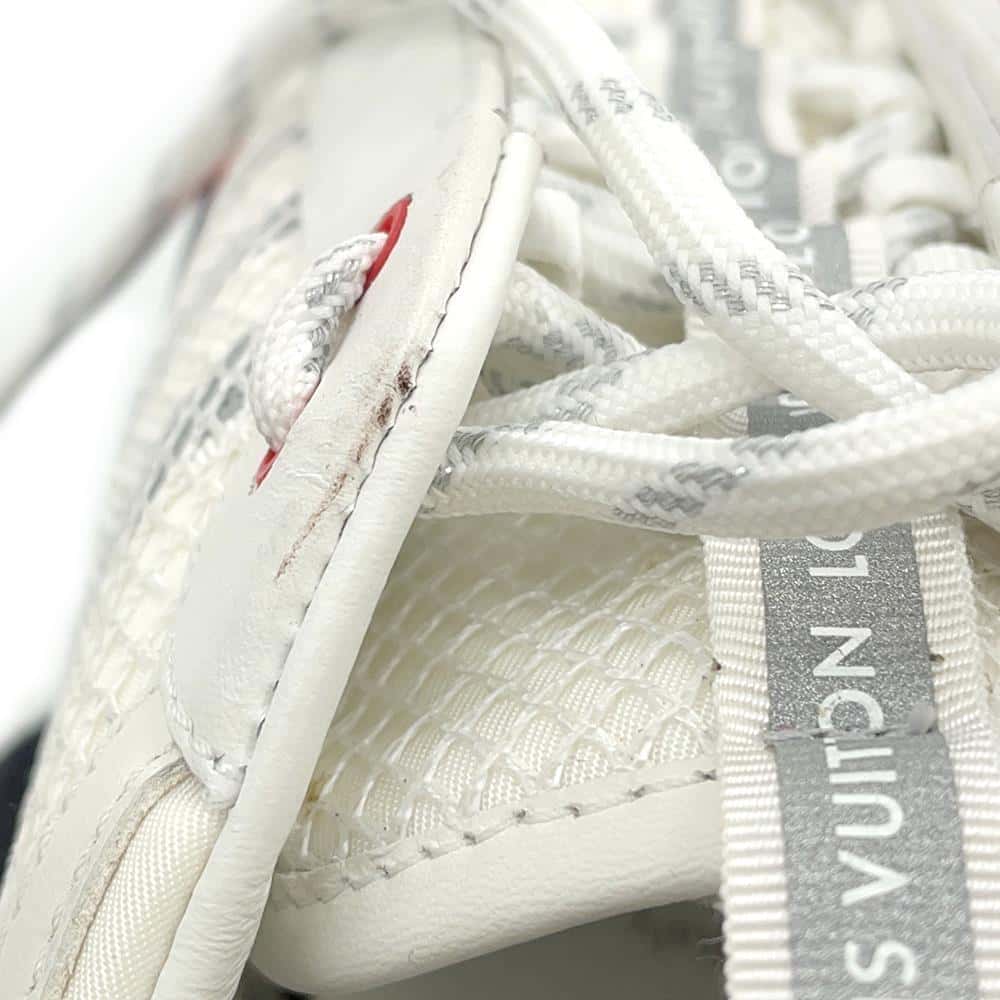 LOUIS VUITTON America's Cup 2017 Sneakers Black/White Patent Leather Nylon Canvas Size 5
