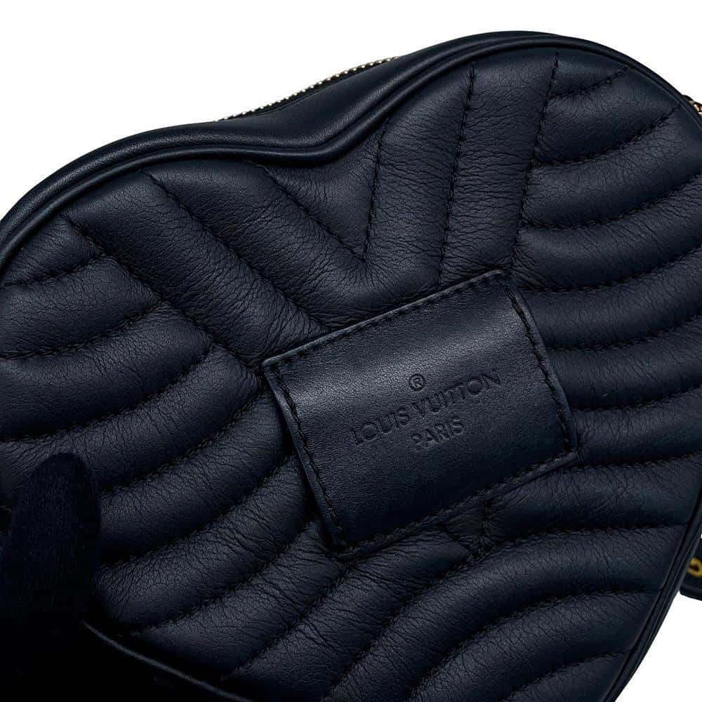 LOUIS VUITTON New Wave Heart Bag NoirM52796 Calf Leather
