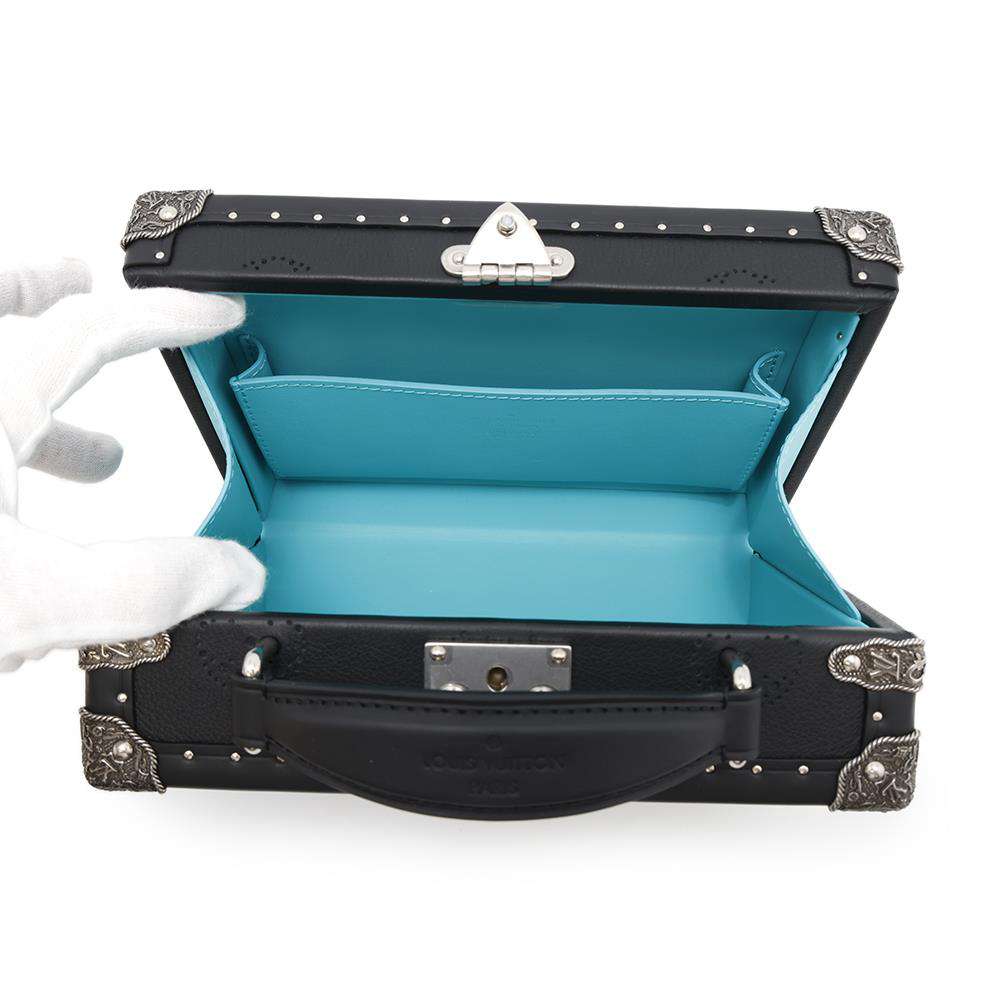 LOUIS VUITTON Handle/Trunk BlackM11161 Monogram LV Darts