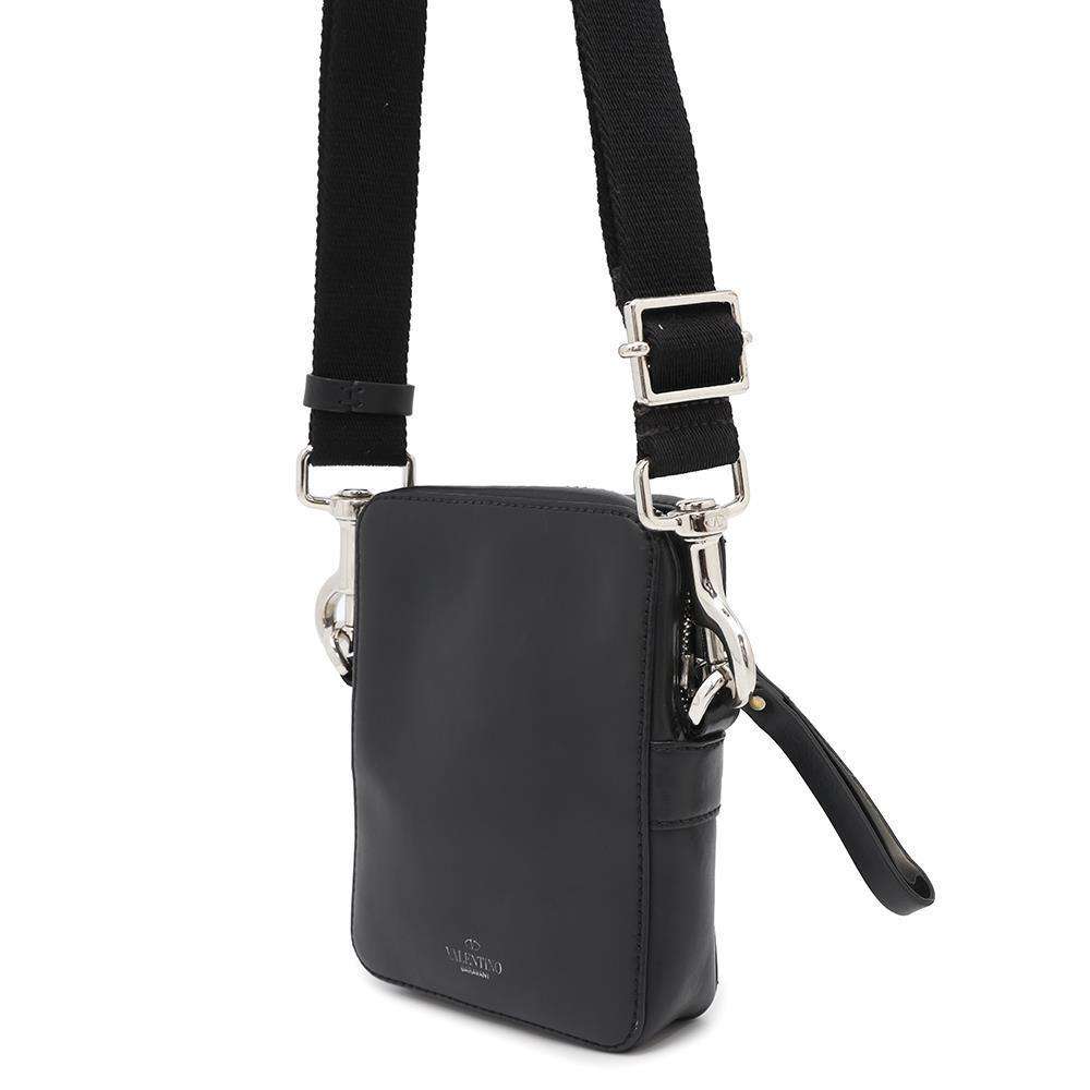 Valentino Garavani VLTN Shoulder Bag Black5Y2B0943 Leather